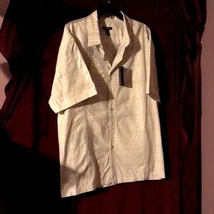 Men’s Van Heusen XXL Short Sleeve Shirt